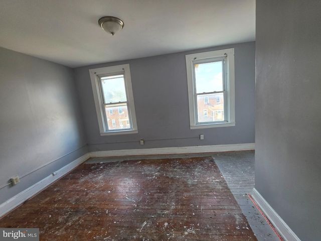 3233 ELMLEY AVE, Baltimore, MD 21213