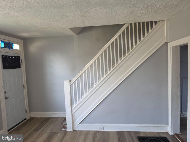 3233 ELMLEY AVE, Baltimore, MD 21213