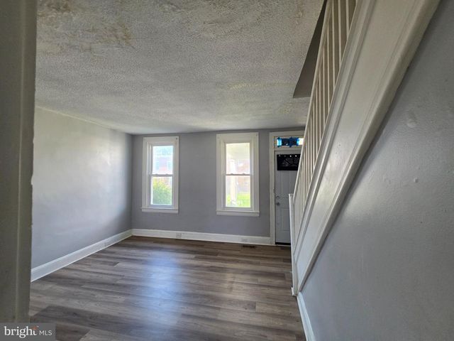 3233 ELMLEY AVE, Baltimore, MD 21213
