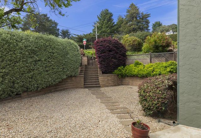 714 Clubhouse Drive, Aptos, CA 95003