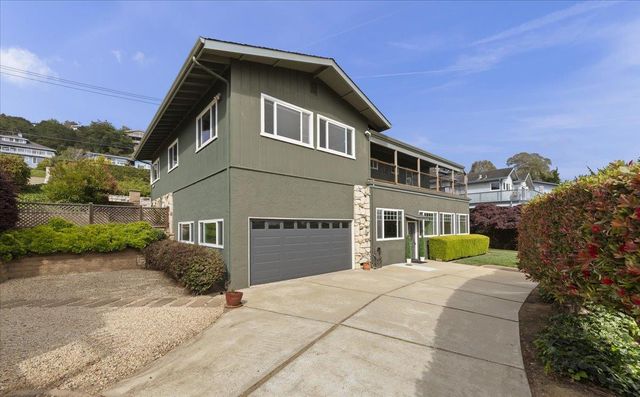 714 Clubhouse Drive, Aptos, CA 95003