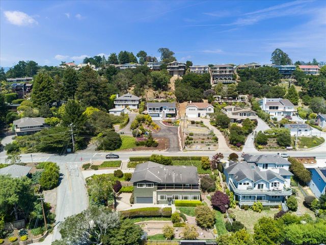 714 Clubhouse Drive, Aptos, CA 95003