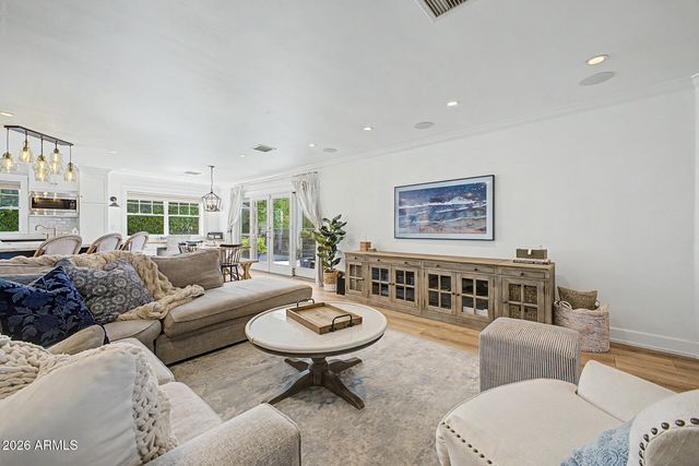 4710 N 33RD Street, Phoenix, AZ 85018