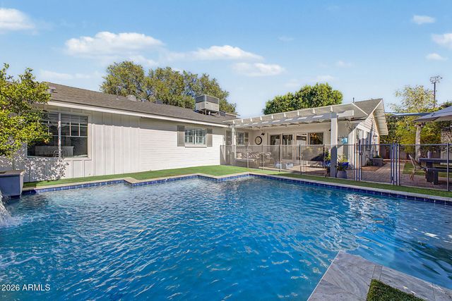 4710 N 33RD Street, Phoenix, AZ 85018