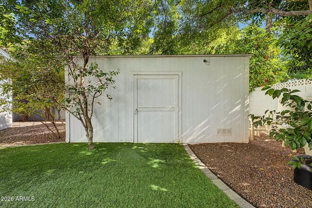 4710 N 33RD Street, Phoenix, AZ 85018