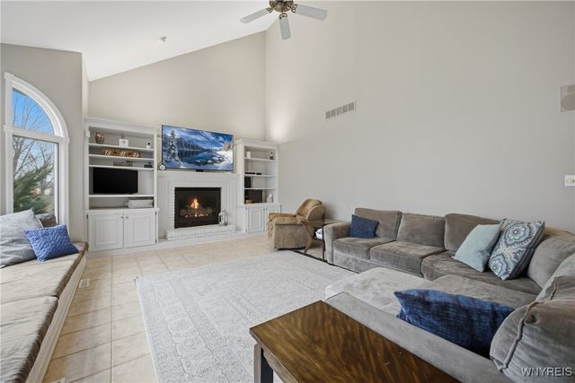 3137 Woodland Court North, Wheatfield, NY 14120