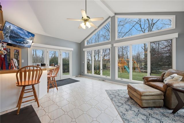 3137 Woodland Court North, Wheatfield, NY 14120