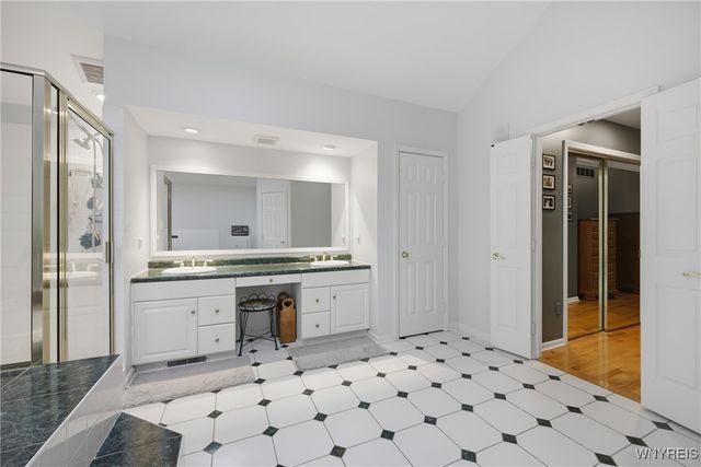 3137 Woodland Court North, Wheatfield, NY 14120