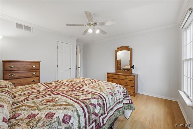 3137 Woodland Court North, Wheatfield, NY 14120