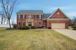 3137 Woodland Court North, Wheatfield, NY 14120