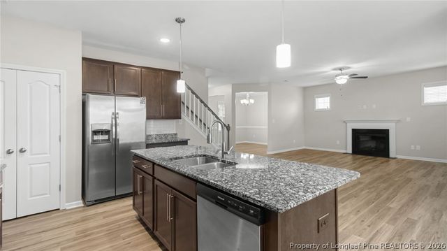160 Chatfield Drive, Raeford, NC 28376