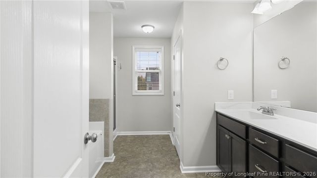 160 Chatfield Drive, Raeford, NC 28376