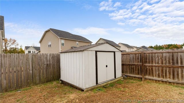 160 Chatfield Drive, Raeford, NC 28376