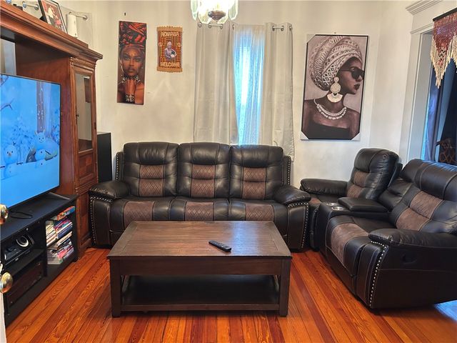82 Sumter Street, Providence, RI 02907