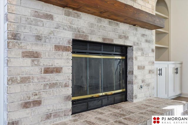 12556 Bristol Circle, Omaha, NE 68164