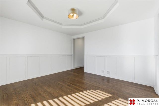 12556 Bristol Circle, Omaha, NE 68164