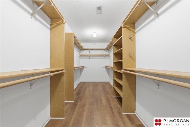 12556 Bristol Circle, Omaha, NE 68164