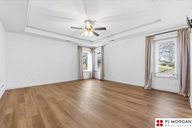 12556 Bristol Circle, Omaha, NE 68164