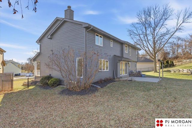 12556 Bristol Circle, Omaha, NE 68164