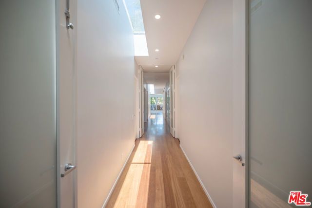 30047 Mulholland Highway, Agoura Hills, CA 91301