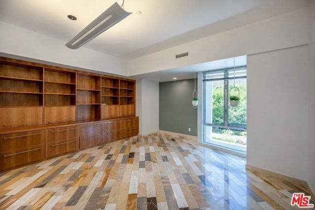 30047 Mulholland Highway, Agoura Hills, CA 91301