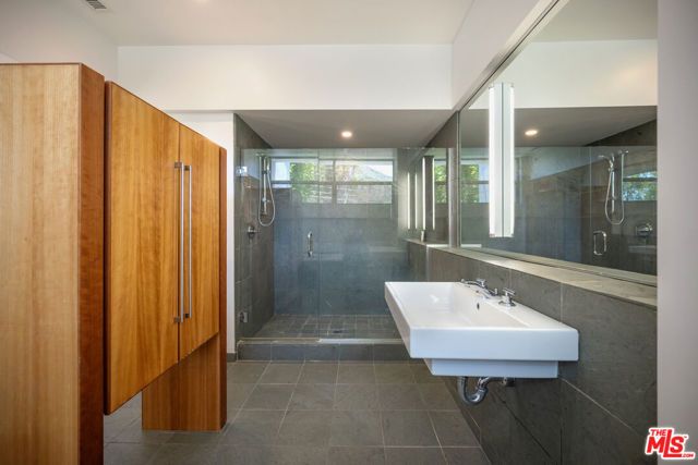30047 Mulholland Highway, Agoura Hills, CA 91301