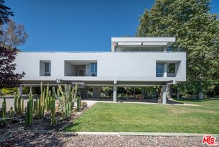 30047 Mulholland Highway, Agoura Hills, CA 91301