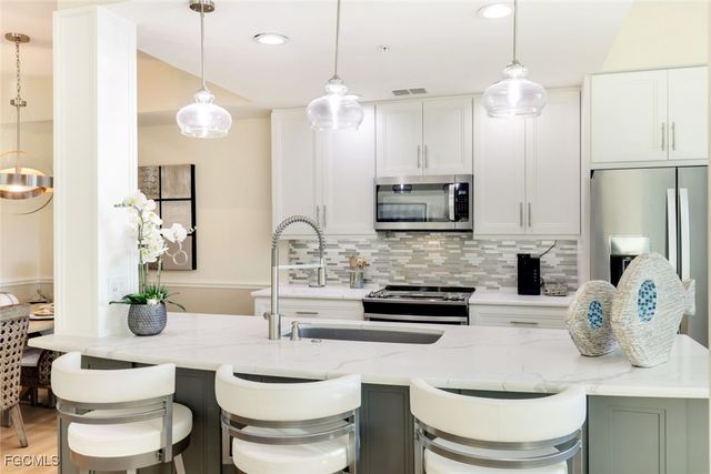 16635 Lake Circle DR 627, Fort Myers, FL 33908