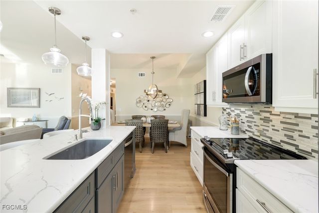 16635 Lake Circle DR 627, Fort Myers, FL 33908