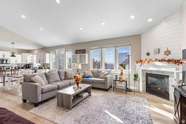 710 E 100 S, Hyde Park, UT 84318