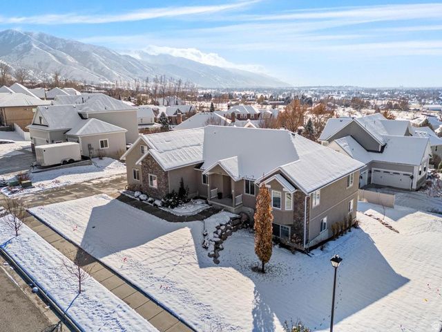 710 E 100 S, Hyde Park, UT 84318