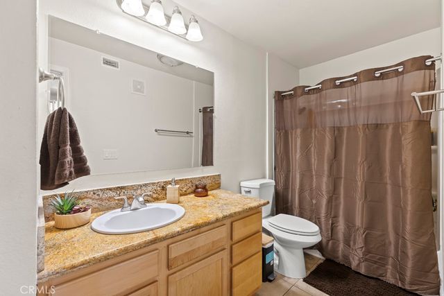 2320 Del Mar 102, Corona, CA 92882