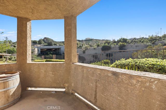 2320 Del Mar 102, Corona, CA 92882