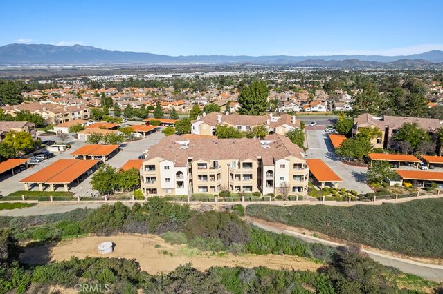 2320 Del Mar 102, Corona, CA 92882