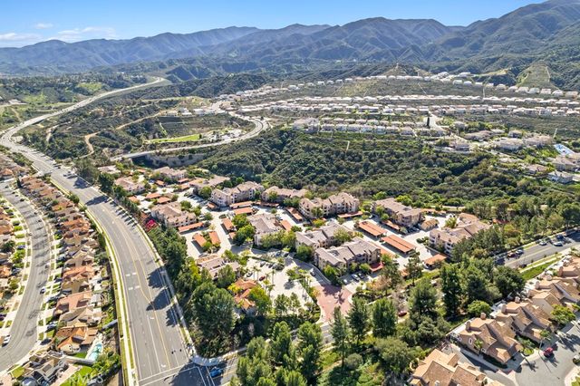 2320 Del Mar 102, Corona, CA 92882