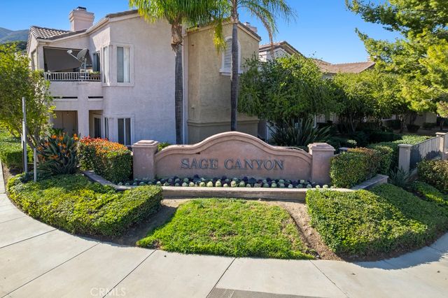 2320 Del Mar 102, Corona, CA 92882