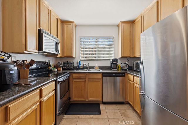 2320 Del Mar 102, Corona, CA 92882