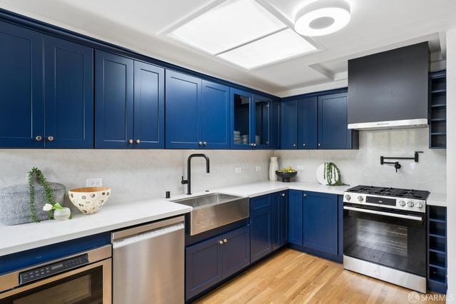 1955 28th Avenue, San Francisco, CA 94116