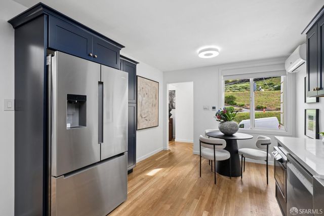 1955 28th Avenue, San Francisco, CA 94116