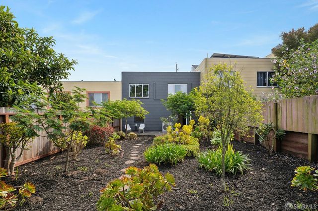 1955 28th Avenue, San Francisco, CA 94116