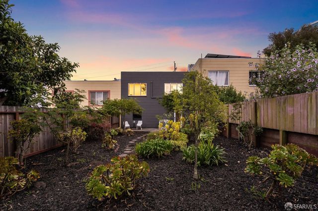 1955 28th Avenue, San Francisco, CA 94116