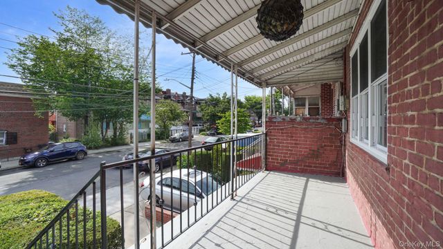 3304 Corsa Avenue, Bronx, NY 10469