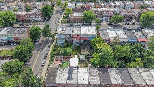 3304 Corsa Avenue, Bronx, NY 10469