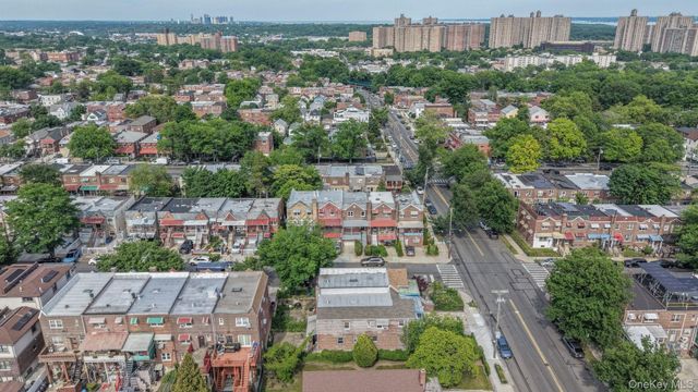 3304 Corsa Avenue, Bronx, NY 10469