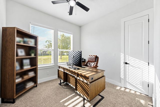 5637 Pollys Way, Fort Worth, TX 76126