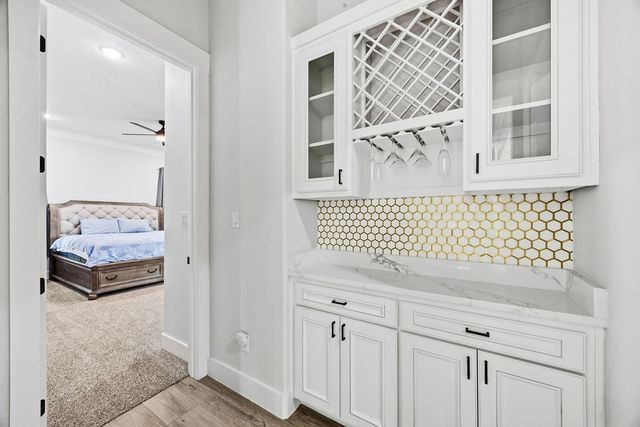 5637 Pollys Way, Fort Worth, TX 76126