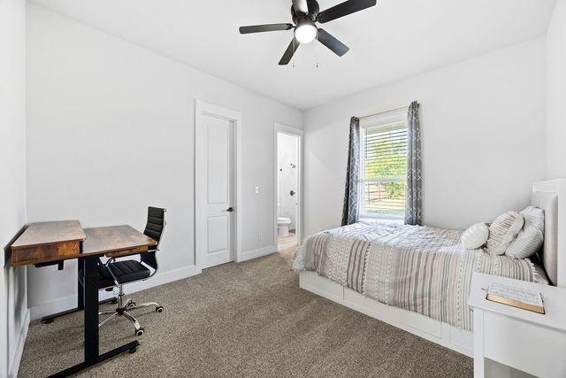 5637 Pollys Way, Fort Worth, TX 76126
