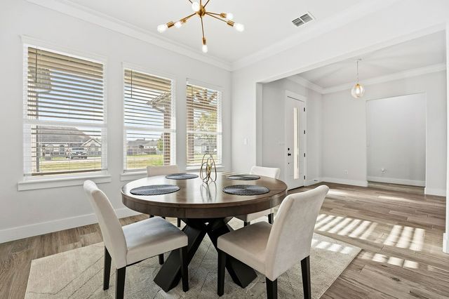 5637 Pollys Way, Fort Worth, TX 76126