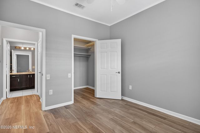 10550 BAYMEADOWS Road 912, Jacksonville, FL 32256