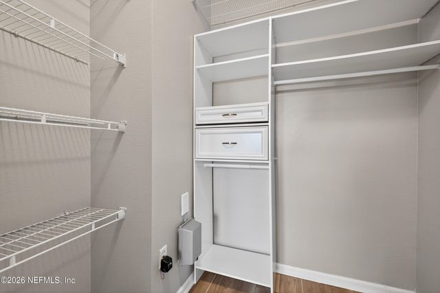 10550 BAYMEADOWS Road 912, Jacksonville, FL 32256